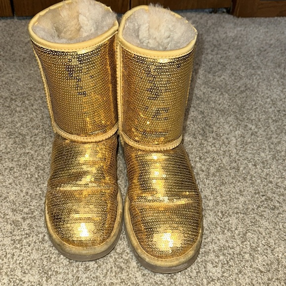 UGG gold sequin boots - size 8 - Picture 6 of 6